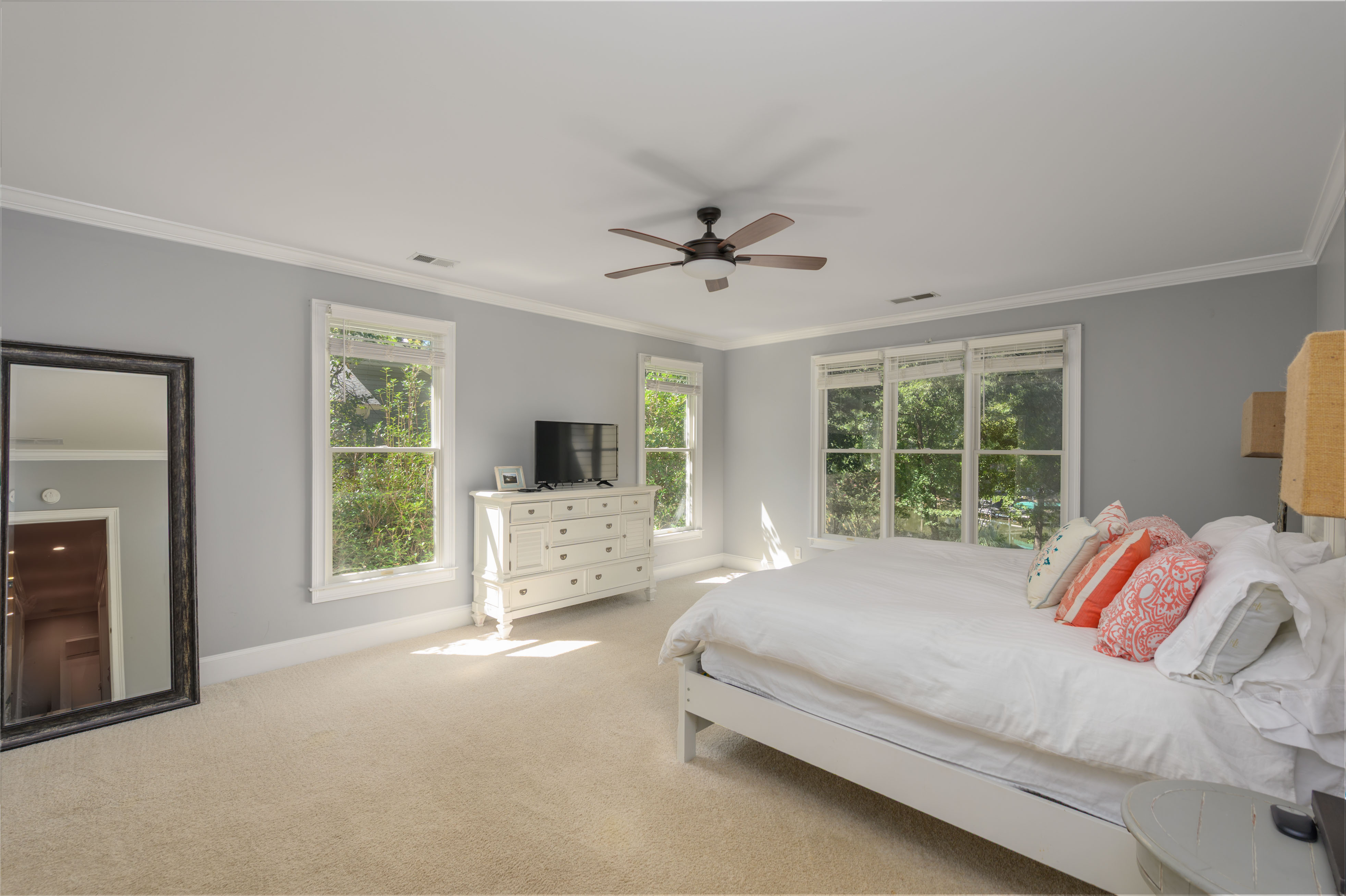 1021 Fleming's Knoll image 20